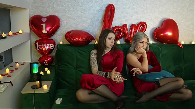 BestModelsDuo online show from February 15, 2025, 4:47 am