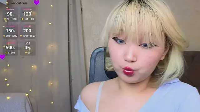 Milla Aheo online show from February 16, 2025, 4:42 pm