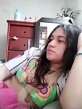 Yaz Moon online show from February 5, 2025, 11:34 am