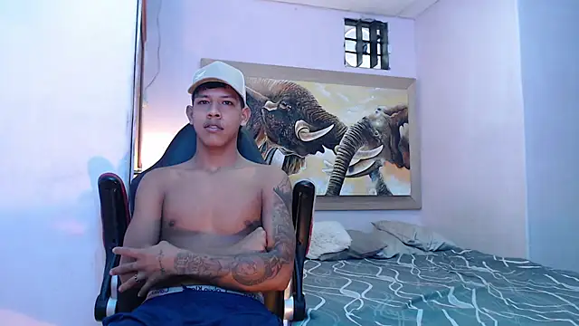 Snapshot of mr_stiven_ chatting on February 20, 2025, 8:50 am mr stiven  online show from February 20, 2025, 8:50 am