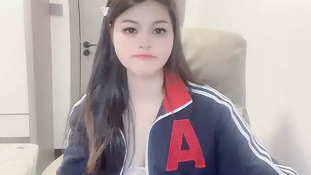 Ytao-528 online show from November 13, 2025, 4:17 pm