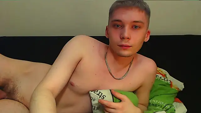 Snapshot of __sugarrebit chatting on February 3, 2025, 11:47 pm sugarrebit online show from February 3, 2025, 11:47 pm