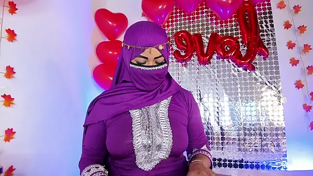 Snapshot of jazmin_anbar chatting on February 13, 2025, 7:52 pm jazmin anbar online show from February 13, 2025, 7:52 pm