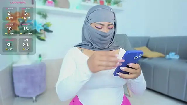 Snapshot of jazmin_anbar chatting on November 7, 2025, 6:41 pm jazmin anbar online show from November 7, 2025, 6:41 pm