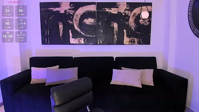 Snapshot of MiaFarrell_ chatting on October 26, 2025, 11:27 am MiaFarrell online show from October 26, 2025, 11:27 am