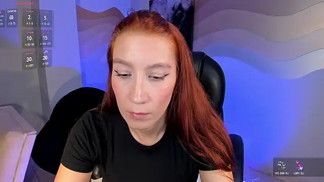 Snapshot of MiaFarrell_ chatting on October 31, 2025, 7:15 pm MiaFarrell online show from October 31, 2025, 7:15 pm