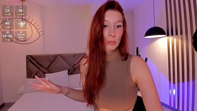 Snapshot of MiaFarrell_ chatting on November 15, 2025, 11:18 am MiaFarrell online show from November 15, 2025, 11:18 am