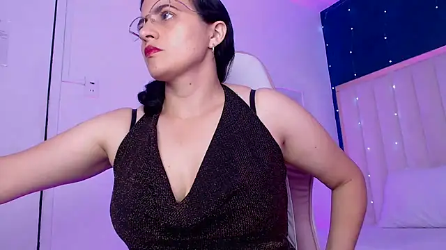 africa holmes online show from January 22, 2025, 1:42 am