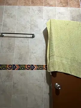 Naticol1 online show from October 26, 2025, 10:47 pm