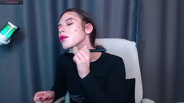 Cassie Bae online show from February 2, 2025, 1:52 pm