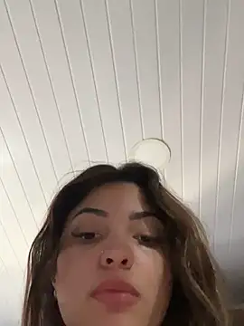 Nicollygriu online show from October 26, 2025, 1:28 pm