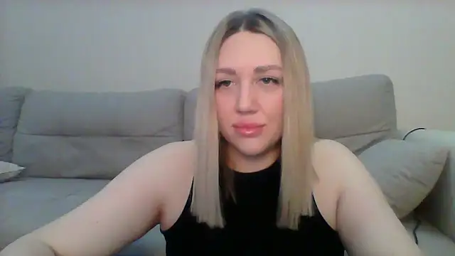 VickyLove047 online show from September 23, 2025, 5:21 am