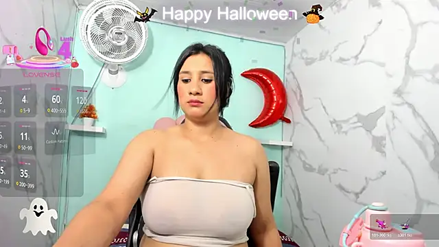 Snapshot of karime_sexygirl chatting on November 2, 2025, 11:23 am karime sexygirl online show from November 2, 2025, 11:23 am