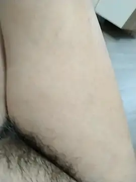 Snapshot of Dannydy2015 chatting on October 31, 2025, 12:39 pm Dannydy2015 online show from October 31, 2025, 12:39 pm