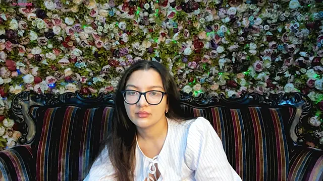 ZarifaBev online show from October 15, 2025, 12:16 pm