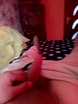 Snapshot of Micutu chatting on March 18, 2025, 11:08 am Micutu online show from March 18, 2025, 11:08 am