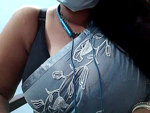 Snapshot of Tamilsathya2024 chatting on January 7, 2025, 6:56 pm Tamilsathya2024 online show from January 7, 2025, 6:56 pm