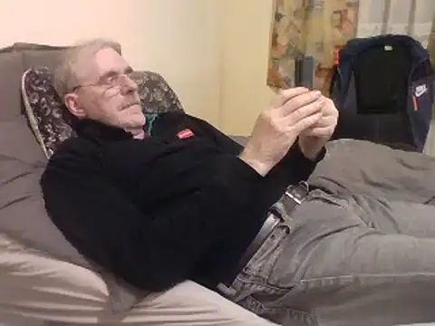 Snapshot of farock chatting on January 12, 2025, 4:18 pm farock online show from January 12, 2025, 4:18 pm