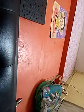 sunita-doll online show from October 8, 2025, 1:36 am