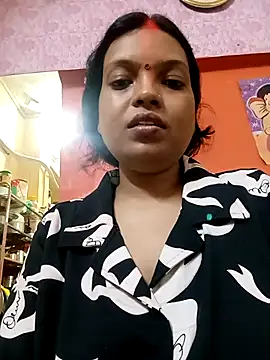 sunita-doll online show from October 28, 2025, 4:31 pm