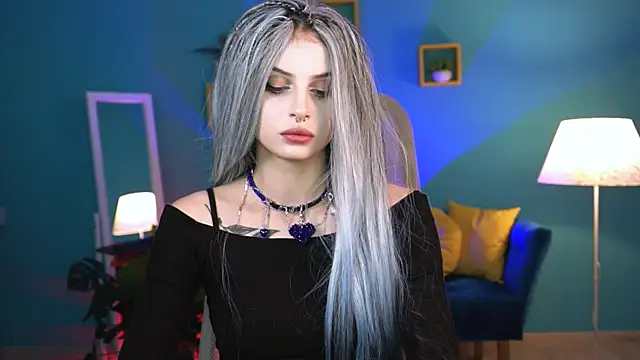 Snapshot of JadeCastle_ chatting on October 23, 2025, 5:33 pm JadeCastle online show from October 23, 2025, 5:33 pm