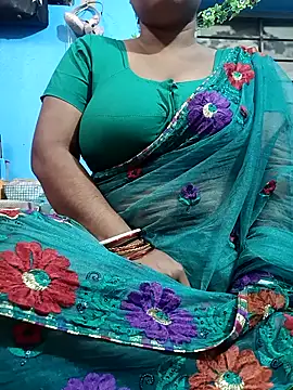 Snapshot of Hot-Manshi2 chatting on October 16, 2025, 6:42 pm Hot-Manshi2 online show from October 16, 2025, 6:42 pm