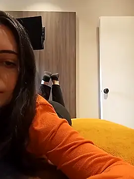 Snapshot of Eleni_Pappa chatting on February 10, 2025, 11:57 am Eleni Pappa online show from February 10, 2025, 11:57 am