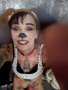 MommyMisfit online show from October 2, 2025, 12:06 am