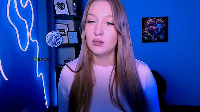 playful sophie online show from December 1, 2025, 4:28 am