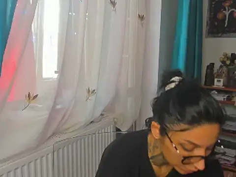 Lucky Deniz online show from December 20, 2024, 7:01 am