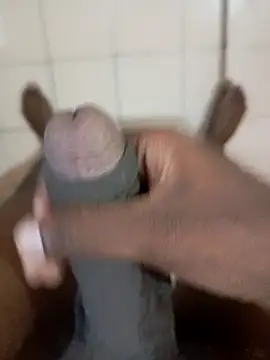 tharu111111 online show from March 5, 2025, 12:11 pm