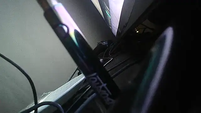 teek1234 1 online show from February 25, 2025, 5:19 am