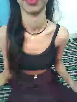 Snapshot of Liza-rani chatting on January 13, 2025, 5:33 am Liza-rani online show from January 13, 2025, 5:33 am