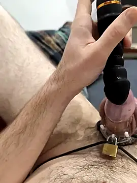 Snapshot of LeoSubLifestyle4You chatting on March 4, 2025, 8:16 pm LeoSubLifestyle4You online show from March 4, 2025, 8:16 pm