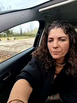 sansan2411 online show from November 6, 2025, 1:01 pm