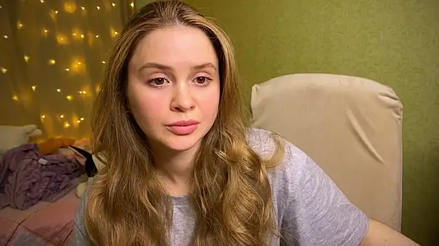 IlonaMurf online show from February 19, 2025, 8:10 pm