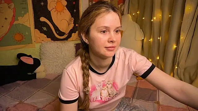 IlonaMurf online show from March 22, 2025, 3:31 pm