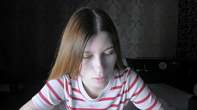 Agnes Allenn online show from October 28, 2025, 9:35 am