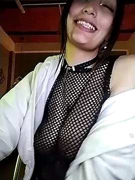 Snapshot of mia_collens chatting on January 28, 2025, 1:18 am mia collens online show from January 28, 2025, 1:18 am