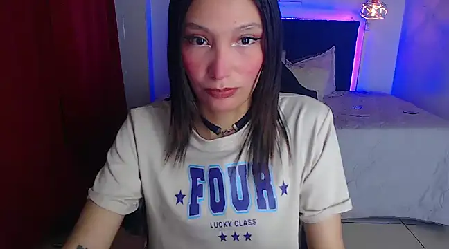 Snapshot of mia_collens chatting on February 3, 2025, 1:41 am mia collens online show from February 3, 2025, 1:41 am