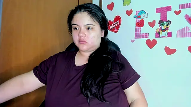 lizzie c online show from February 17, 2025, 11:20 pm