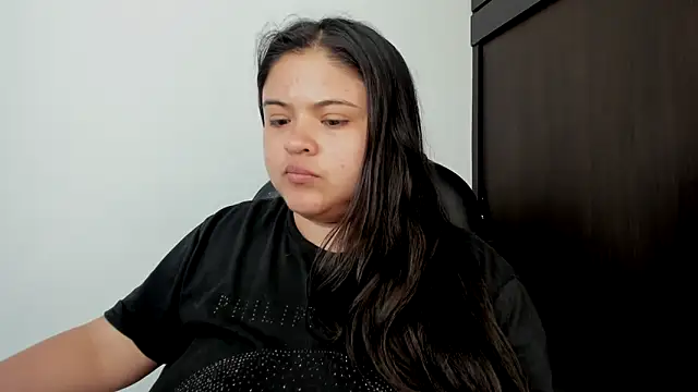 lizzie c online show from September 20, 2025, 9:49 pm