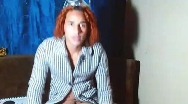 Snapshot of Bella_DollJ chatting on January 4, 2025, 10:24 pm Bella DollJ online show from January 4, 2025, 10:24 pm
