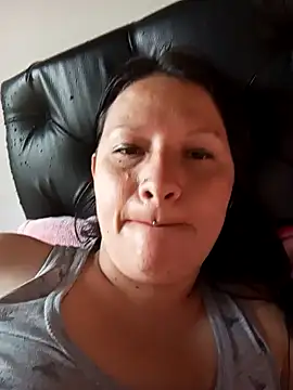 Snapshot of kattia_bk chatting on January 7, 2025, 9:57 pm kattia bk online show from January 7, 2025, 9:57 pm