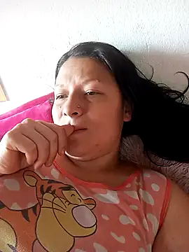 Snapshot of kattia_bk chatting on September 21, 2025, 8:43 pm kattia bk online show from September 21, 2025, 8:43 pm