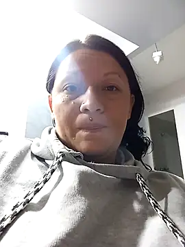 Snapshot of kattia_bk chatting on October 5, 2025, 2:32 am kattia bk online show from October 5, 2025, 2:32 am