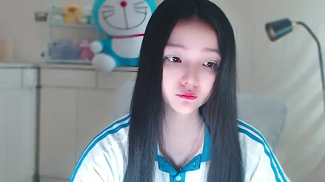 xiao-xiao-D online show from January 13, 2025, 5:12 am