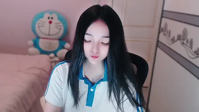 xiao-xiao-D online show from October 26, 2025, 5:35 am