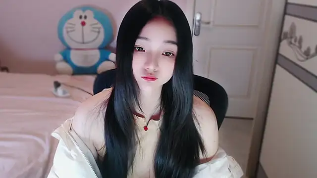 xiao-xiao-D online show from December 5, 2025, 1:20 pm