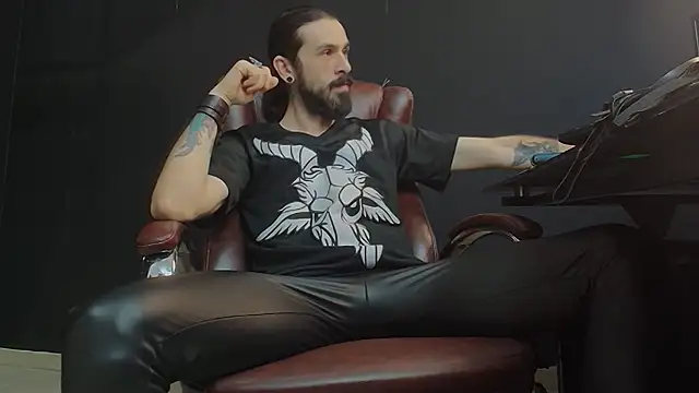 AxelColton online show from January 9, 2025, 6:17 am